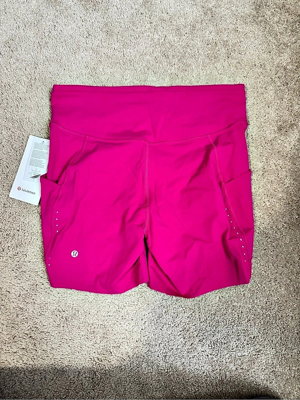 lululemon Fast and Free HR Short 6" Athletic Shorts Size 12 NWT